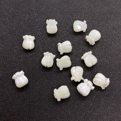 Charm Pearl Shell Jewelry Bracelet Pendant Necklace Handmade Jewelry Making Bead Magnolia Flower Shape Wholesale Goods 7x9mm