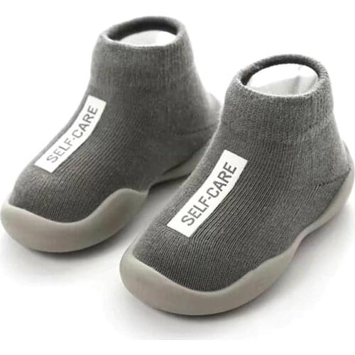 Gray Red Baby Socks Shoes Toddlers First Steps Shoes Cute Newborn Boys Girls Boots Cotton Soft Baby Crib Footwear Boys Walkers