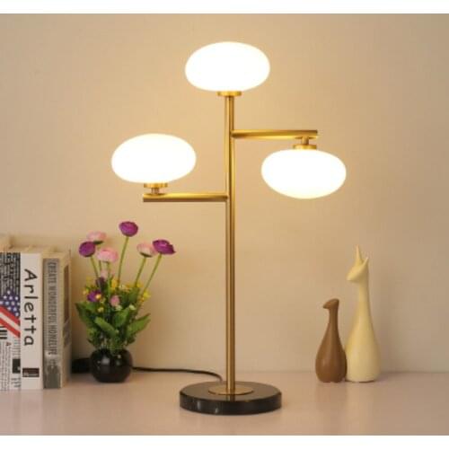Nordic modern minimalist table lamps for living room white glass ball table light iron tripod milky round ball desk lamp Reading