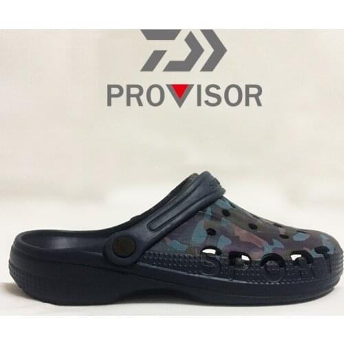 2021 New Daiwa Men Summer Beach Slipper Outdoor Shoes Fishing Sandals New DAWA Fishing Shoes Breathable Sandals Soft Water Shoes