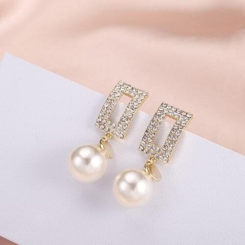 Dorado Korean Charm Natural Pearls Drop Dangle Earrings Shiny Crystal Rectangle Brincos Temperament Fashion Jewelry Best Gift