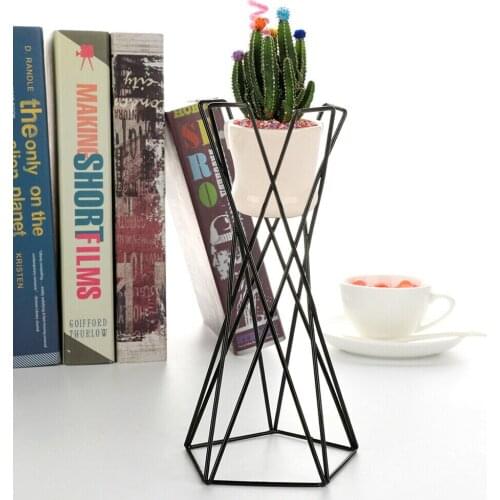 Rustic Irregular Flower Plant Pot Holder Geometric Metal Rack Air Plants Holder Rack Garden Display Decoration