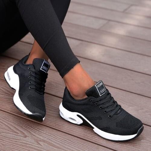 Lightweight Women Sneakers Air Cushion Ladies Trainers Basket Tenis Casual White Platform Sneakers Breathable Plus Size 42