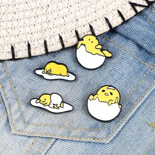 Cute Cartoon Chick Egg Brooch Poached Eggs Shell Enamel Pin Brooches Creative Jackets Bags Lapel Badges Jewelry Friends Gifts
