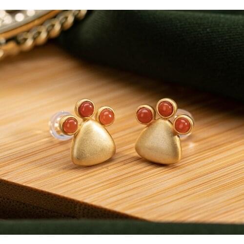 Natural South Red Hand-Shaped Brush Stud Earrings Sterling Silver Gold Plated Agate Stone Cute Small Paw Earrings Ladies Exquisi
