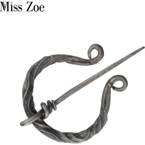 Viking age Decorated forged brooch Ireland Norse pin for scarves shawl coat Cloak Brooch Pin Retro vintage jewelry for men women