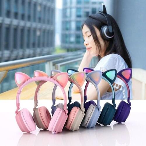 2020 New Wireless Bluetooth 5.0 Hifi Music Headphones LED Cat Ear Reduce noise Support TF Card 3.5mm Charging Headset Gifts