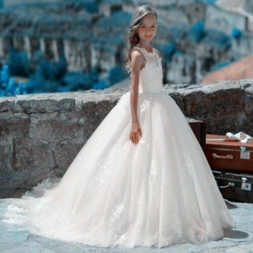 White Flower Girl Dresses Lace applique Sleeveless Tulle Fluffy First Communion Dresses for Girls Kids Party Evening Dresses