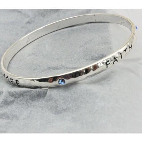 Ins Vintage Faith Hope Letters Hammered Minimalism Bangle Bracelets Women Party Hiphop Rock Bohemia Blue Stone Jewelry