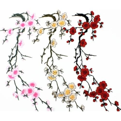 New Plum Blossom Flower Applique Clothing Embroidery Patch Fabric Sticker Iron On Sew On Patch Craft Sewing Repair Embroidered