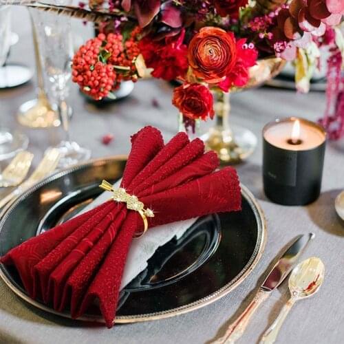 6PCS Valentine Napkin Ring Love Napkin Ring Holder Buckle Metal Napkin Ring Holder for Wedding Party Dinner Table Decor