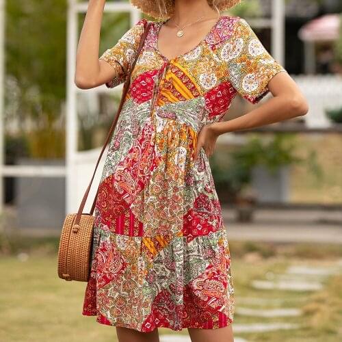 2021 Summer New Bohemian Vacation Beach Style Dress Casual Fashion V-neck Tether Short-sleeved Womens Dress