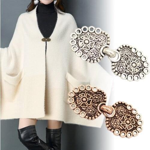 New Retro Vintage Cardigan Duck Clip Pin Women Shawl Blouse Collar Sweater Scarf Clasp Brooch Pin Charm Jewelry Accessories