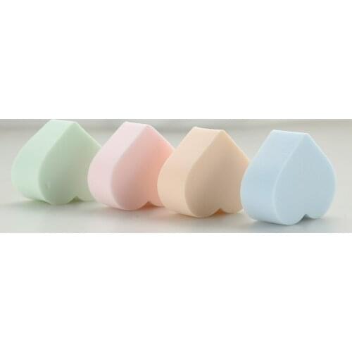 4Pcs/Lot Heart Shaped Candy Color Soft Magic Face Cleaning Pad Cosmetic Puff Cleansing Sponge Wash Face Makeup Tools
