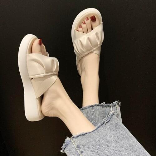 Sandals and slippers women 2021 summer new Korean style fashion with thick-soled flip-flops women