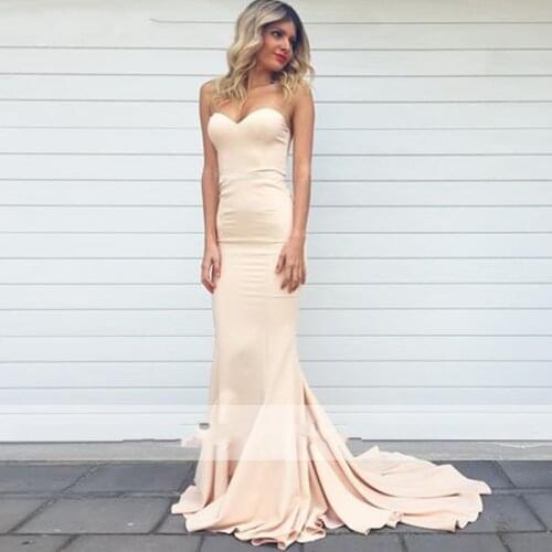 LEADERBRIDALS Women's Dresses With A Train