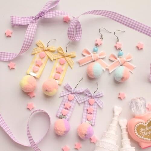 Japanese Harajuku soft girl cute hair ball does not fade metal hand earrings bow star earrings