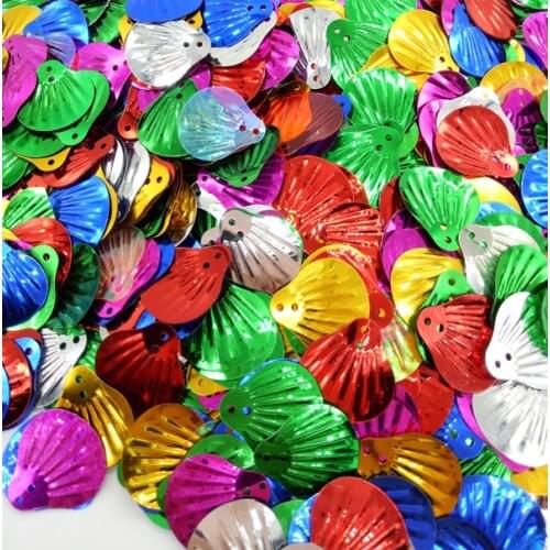300PCS 20X20mm 8Colors Loose Shell shape Sequins confetti DIY Sewing Clothing gift wedding Party art decoration Accessories