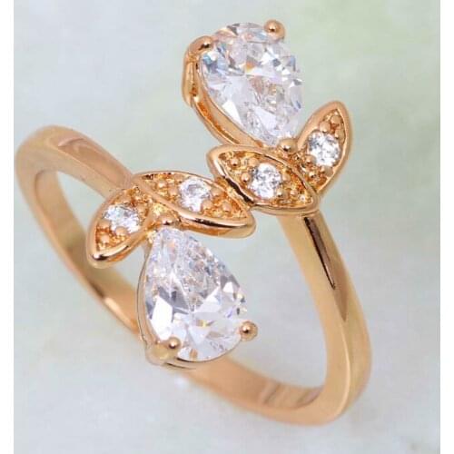 Glam Luxe Mysterious White Cubic Zirconia gold ring fashion jewelry Rings for women size 6 7 8 9 AR336