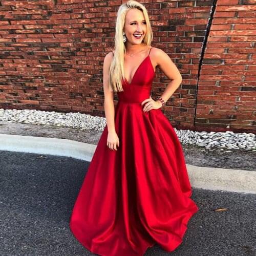 2019 Red Prom Dresses with Deep V Neck Spaghetti Straps Satin Elegant Long Evening Party Gowns Women Formal Dress Cheap