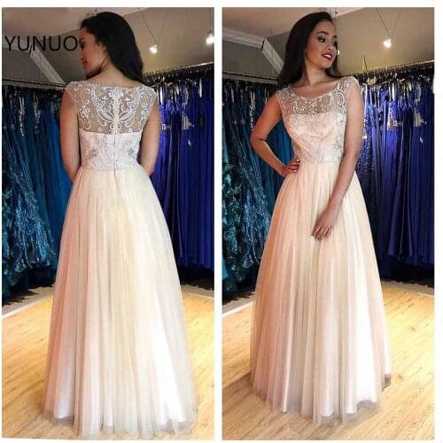 YUNUO Elegant Tulle Evening Dresses Long Scoop Cap Sleeves Party Dresses Formal Prom Gowns with Beading Zipper Floor Length