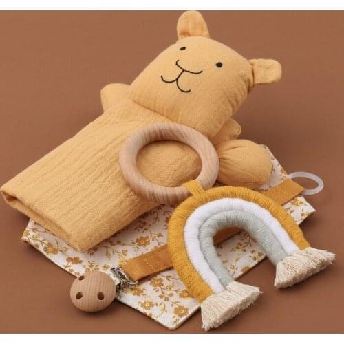 Baby Shower Gift Set Wooden Rainbow Teether Newborn Sleeping Dolls Pacifier Clip 54DF