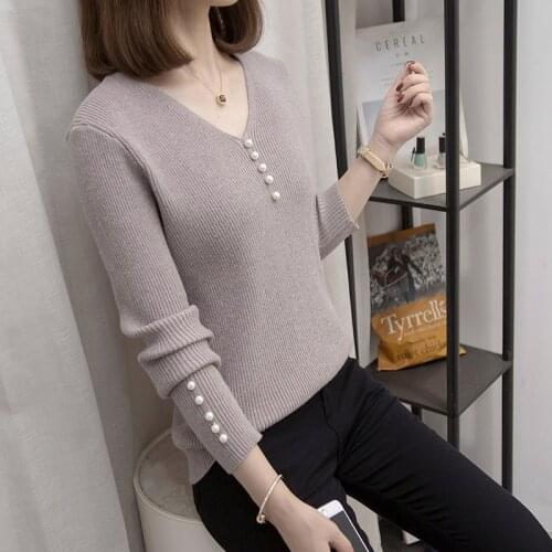 2021 Knitted Women V Neck Sweater Pullovers Autumn Winter Basic Women Button Beading Sweaters Pullover loose female cheap top
