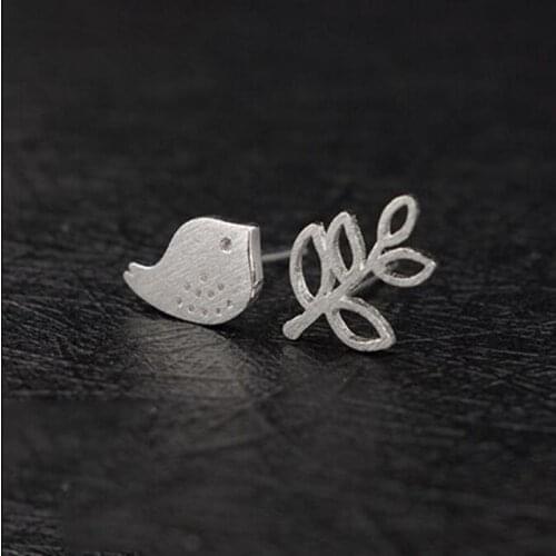 Fine 925 Sterling Silver Fashion Hollow Leaf and Bird Stud Earrings for Women Mori Girls Creative Asymmetric Accessories SE208