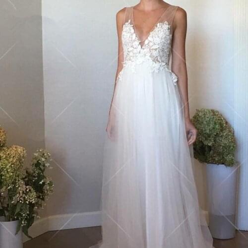 Ivory Appliques A-line Empire Wedding Dress for Bohemian Brides Outdoor Travel Bridal Simple Wedding Maxi Gown Custom Made