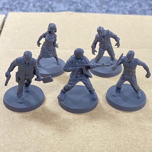 5PCS Walker Hunter Survivors Miniatures Walking Dead All Out War Expansion Board Games Figure Mantic Skybound Toy TRPG Models