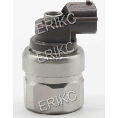 ERIKC Diesel Injection Valve Head E1022028 Auto Common Rail Injector Solenoid Top Valve for Denso injectors