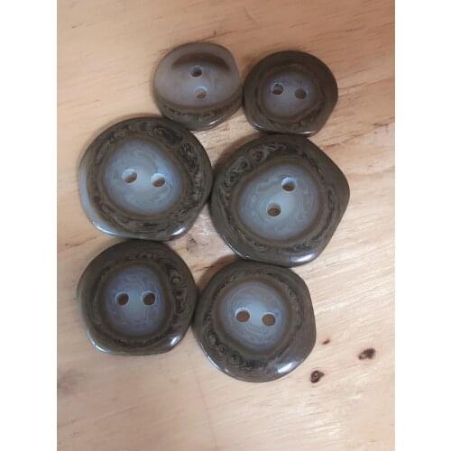 20pcs/lot Resin Button for Manualidades craft supplies Sewing for Diy Needlework for Women Clothing Decorative