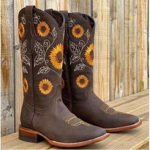 Womens Pu Boots 2021 New Fashion Long Boots Autumn Round Toe Ladies Platform Flower Embroidered Ethnic Style Thick Heel Shoes