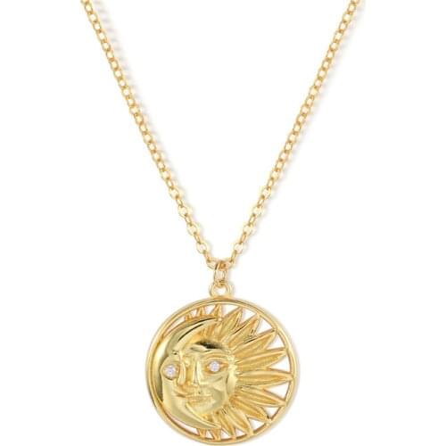 Aide Women's Medallions