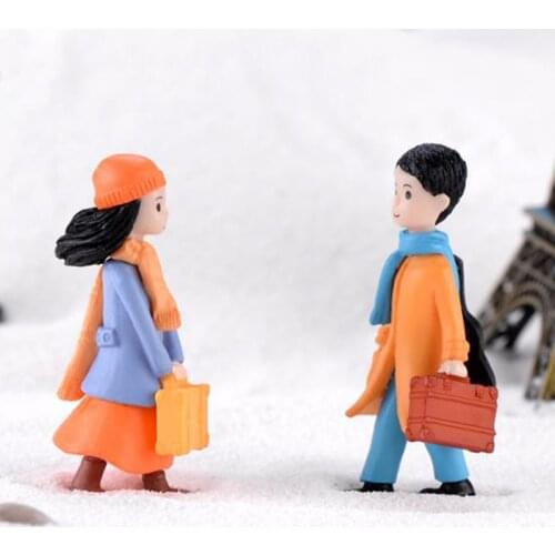 2Pcs 2x5.5cm Mini Figures Couple Home Decoration Accessories Fairy Garden Lovers Ornament Dollhouse Figurines Miniature Decor