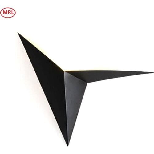 Modern Led Wall Lamps Minimalist White Black Triangle Shape Nordic Indoor Wall Lamps Fixture for Living Room Bedroom Corridor