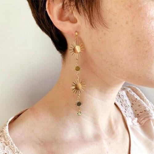Golden Sun Charms Drop Earrings, Aesthetic Earrings, Celestial Earrings, Sun Earrings, Sun Jewelry, Minimalist Jewelry