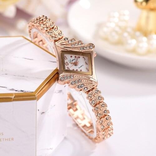Lvpai Frauen Uhren Luxus Kristall Armband Edelstein Armbanduhr Kleid Uhren Frauen Damen Gold Uhr Mode Weibliche Marke Uhr