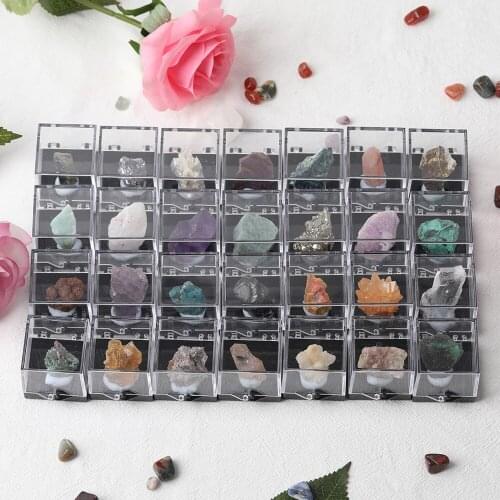 28Pcs/Set Natural Quartz Crystal Gemstones Beads Sample Display Box Jewelry,Mineral Sample Beads Healing Decoration Jewelry Box