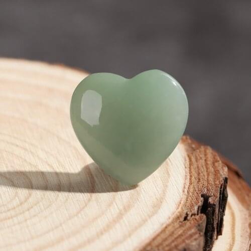 Natural Quartz Heart Shape Crystal Reiki Minerals Chakra Healing Stone Handmade Jewelry Gemstones Pendant Gift DIY Home Decor