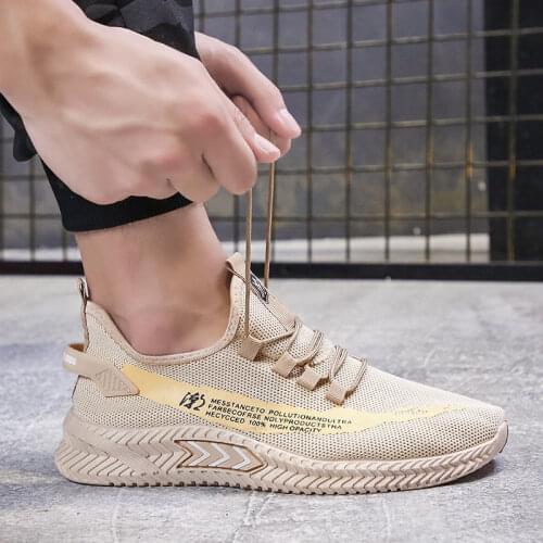 Fashion Sneakers Mens Lightweight Running Shoes 2021 Summer Ultra-light Breathable Sneakers Zapatos De Mujer Walking Shoes Boys