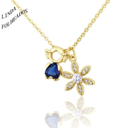 2021 New Design Women Fashion Trendy Copper Set Auger Snow-Shaped Notre Dame Religious Pendant Jewelry Necklace Gift Love