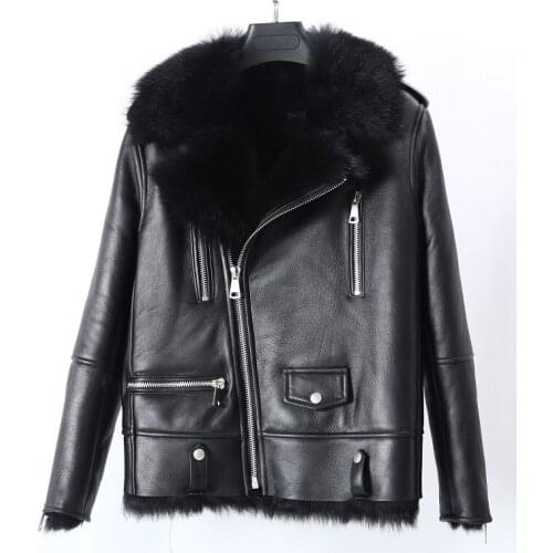 2020 new black long-sleeved real fur coat lamb fur wool warm fur coat female motorcycle simple and thin