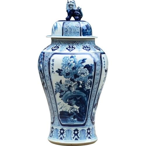 Jingdezhen lion cover Ceramic Hand-painted Blue And White Porcelain temple Jar Vase Chinese Living Room Decoration Crafts