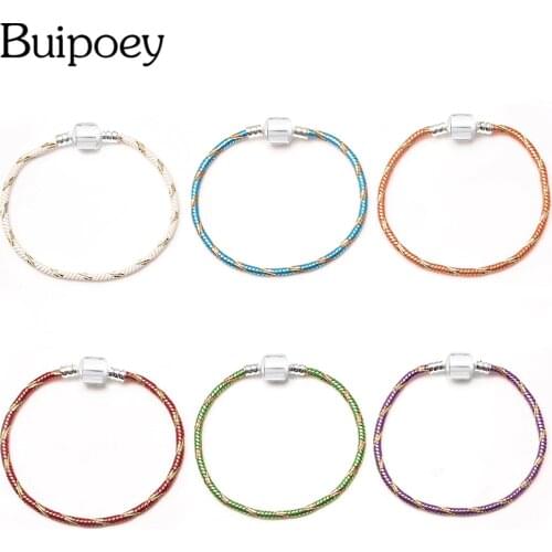 Buipoey White Bracelets
