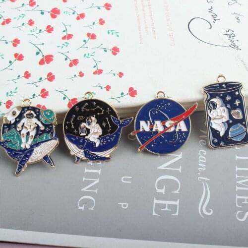 10pcs DIY enamel cosmonaut astronaut charms alloy pendant for bracelet/earring/necklace metal fashion handmade jewelry making