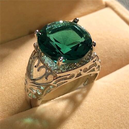 Crystal Female Big Green Stone Ring Boho Ladies Love Heart Engagement Ring Vintage Wedding Bands Rings For Women