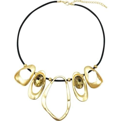 European and American PunkStyle Geometric Alloy Crystal Pendant Necklace Simple Style Short Necklace Sweater Chain Women