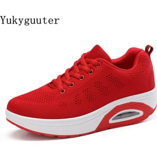 Sport Running Shoes Woman Outdoor Breathable Platform Couple Shoes Lightweight Athletic Mesh Sneakers Women High Quality