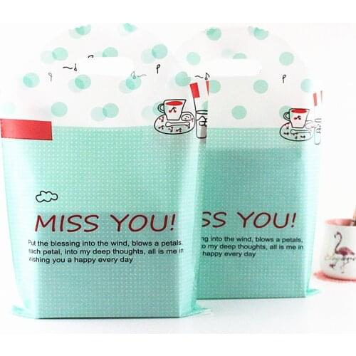 50pcs Classic plastic bags Portable Gift Bags DIY MISS YOU Tote Bags Lovely Clothing Bag Party Wedding Shopping Supplies Gifts